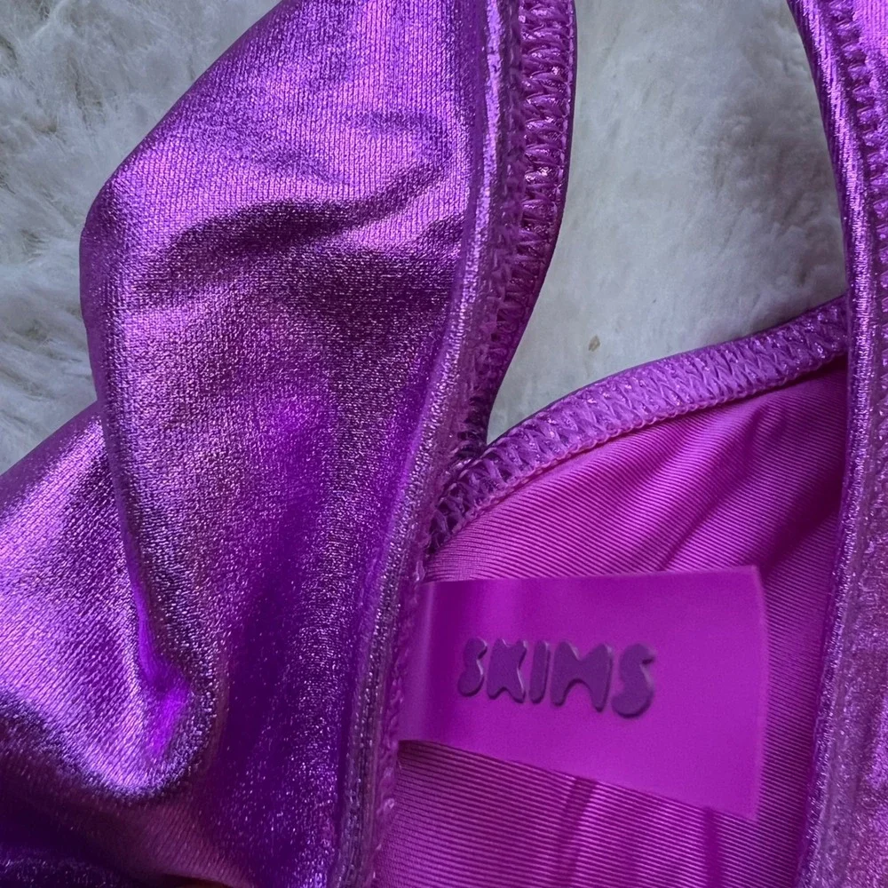SKIMS Metallic Swim Tie Bikini Bottom Dragon Fruit Purple BB-TNG-2804 Womens 2X